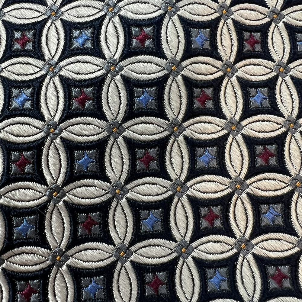 Jos A. Banks Mens Gray Silver Blue Red 100% Silk Neck Tie Made in‎ US